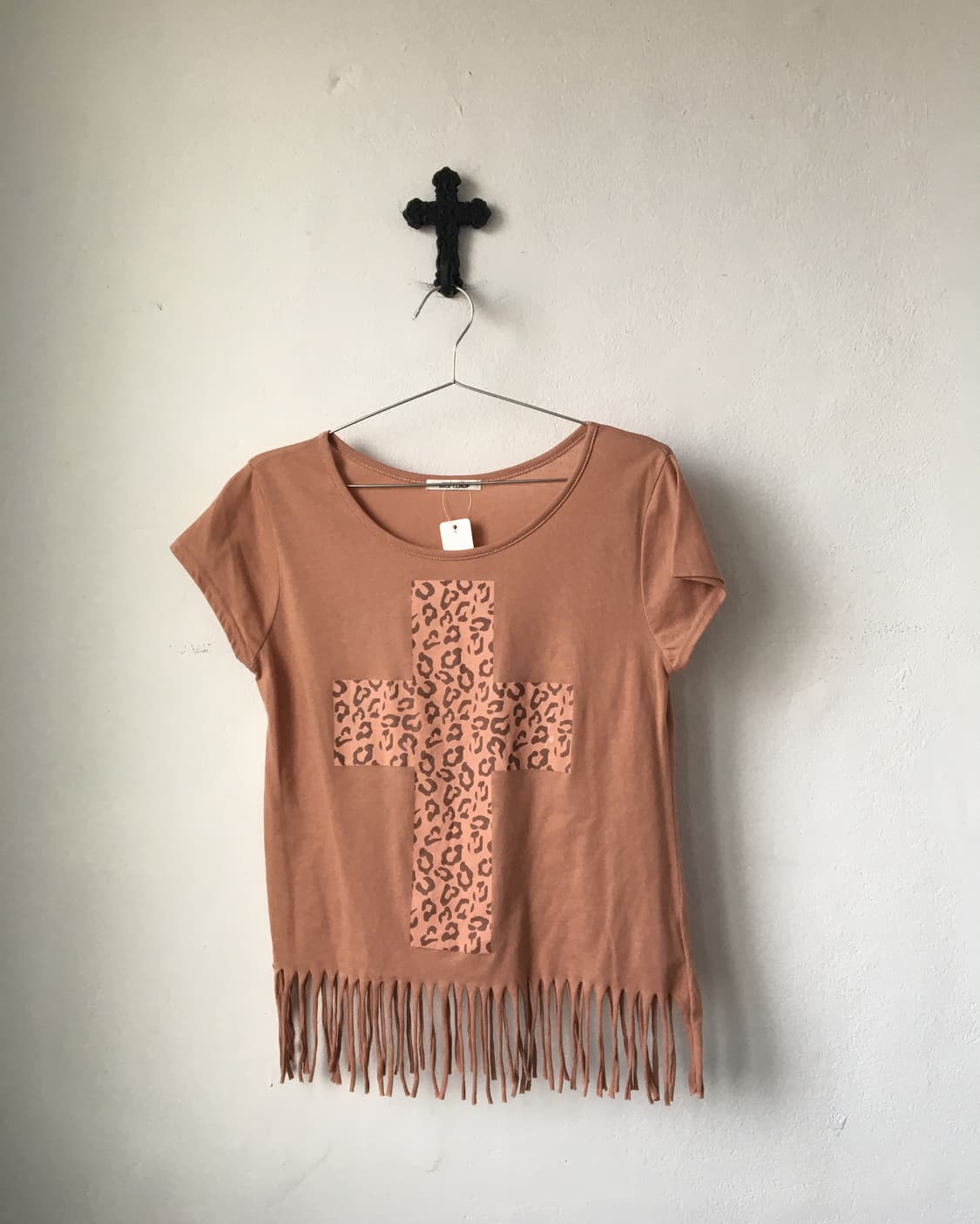 Cross printing fringe t shirt 상품이미지2