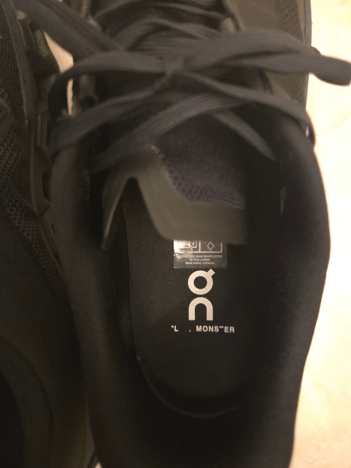 (285)파프 온러닝 클라우드몬스터2  블랙마그넷 상품이미지6