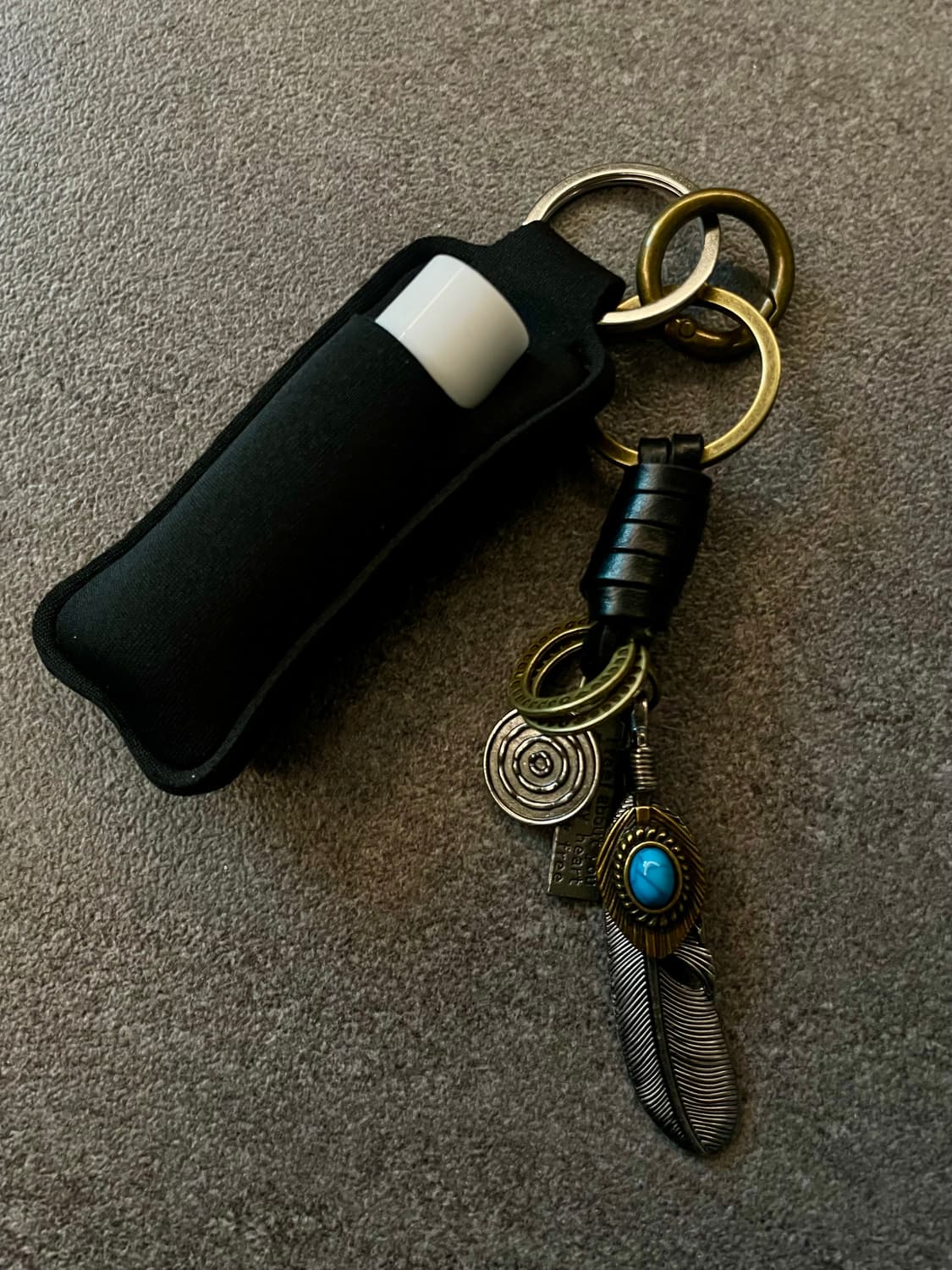 깃털 립밤 케이스 키링 (네오프렌) 상품이미지2