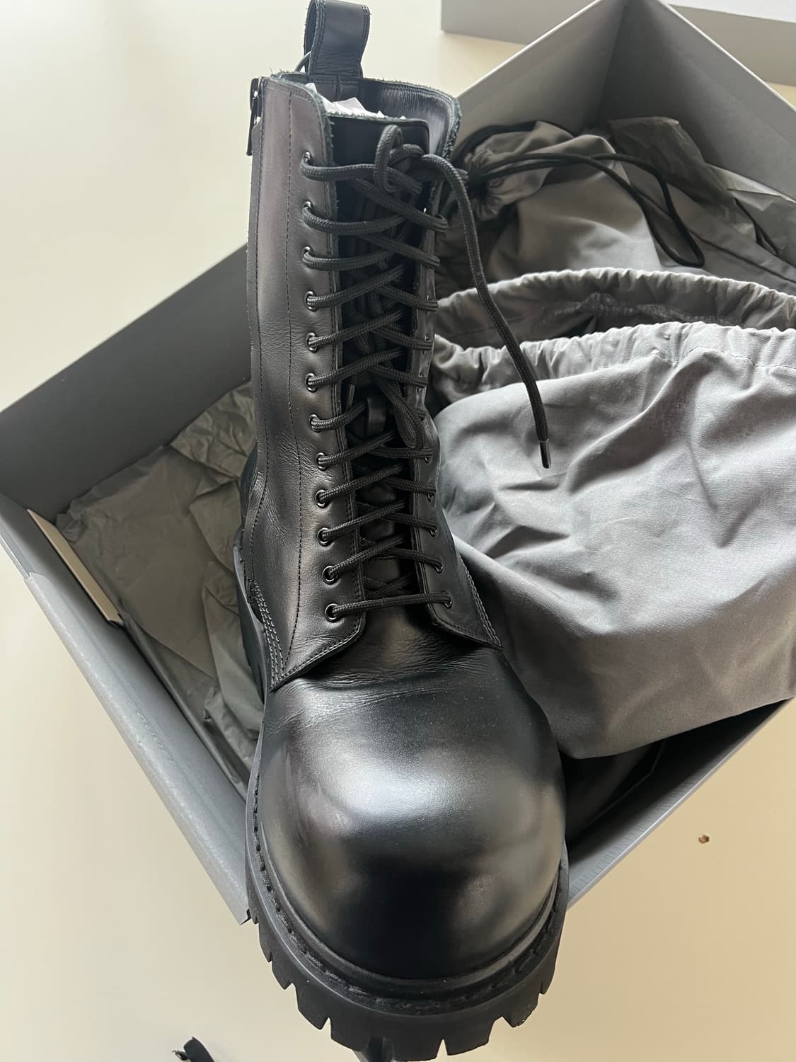 [E40] 발렌시아가 스톰퍼 레더 부츠 상품이미지3