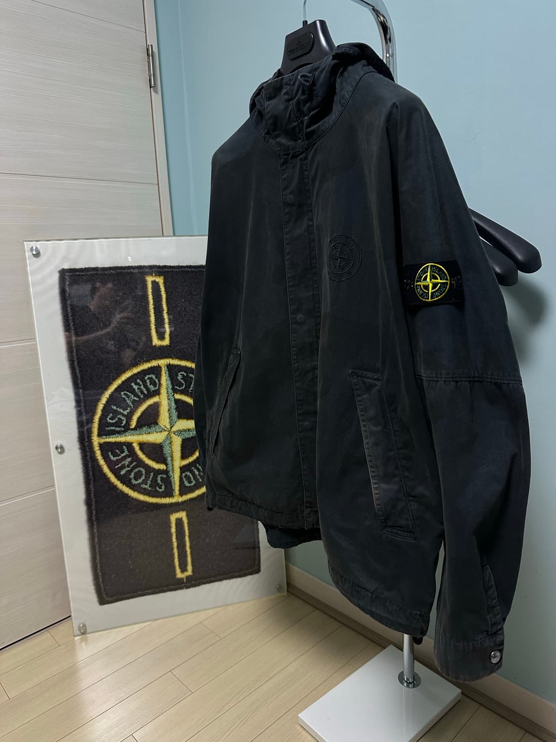 스톤아일랜드X슈프림 라이엇 마스크 카모자켓 블랙 M 상품이미지1