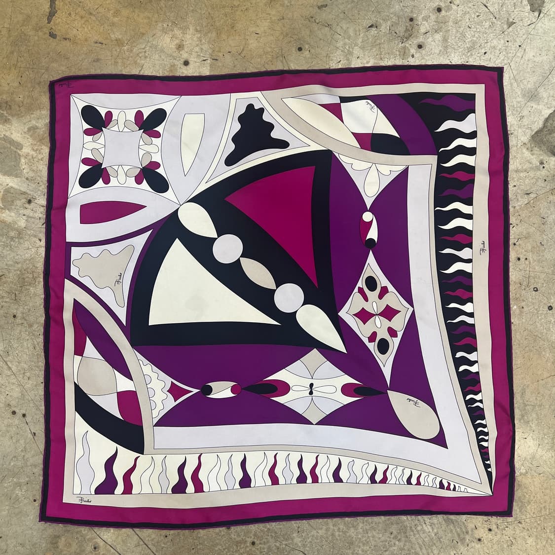 Emilio pucci 실크 스카프 상품이미지5