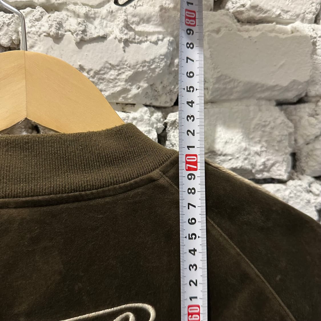 UNDERAIR 벨벳 자수 스카쟌 재킷 상품이미지7