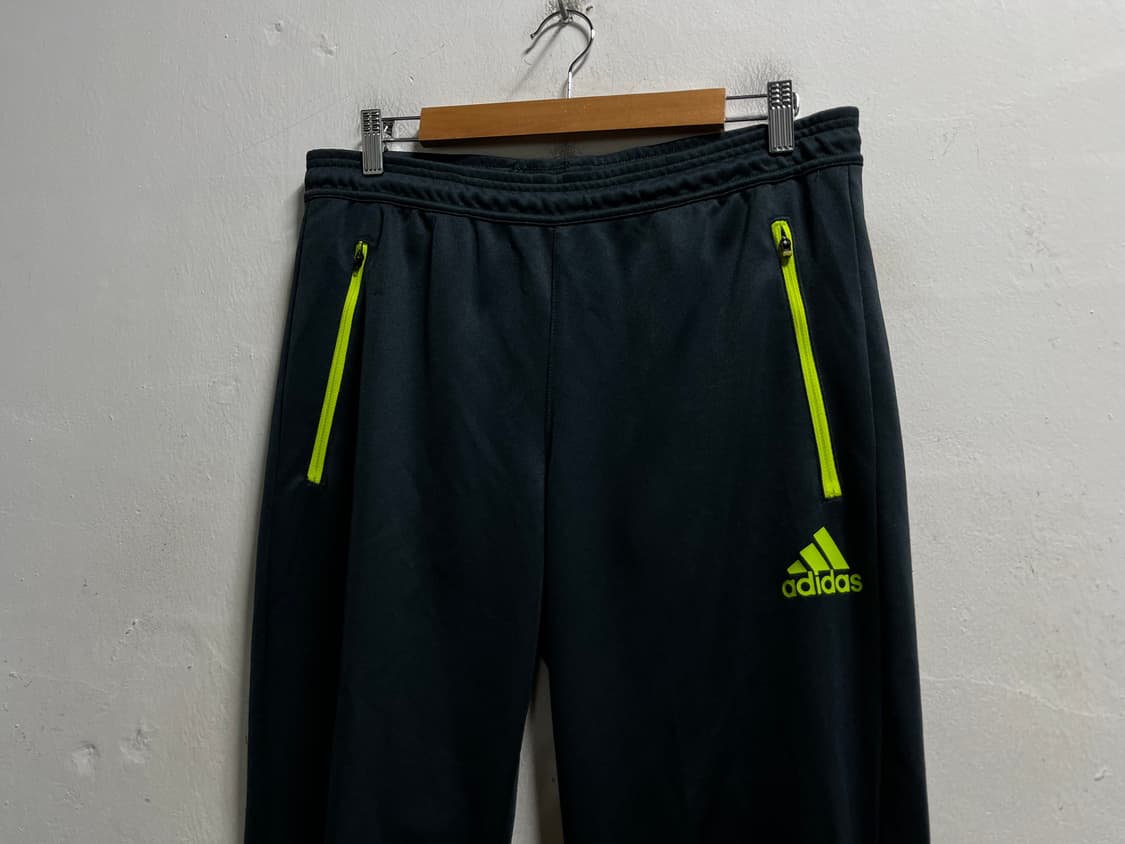 (32-33) 아디다스 기늘성 스판 밴딩 트랙팬츠 상품이미지1