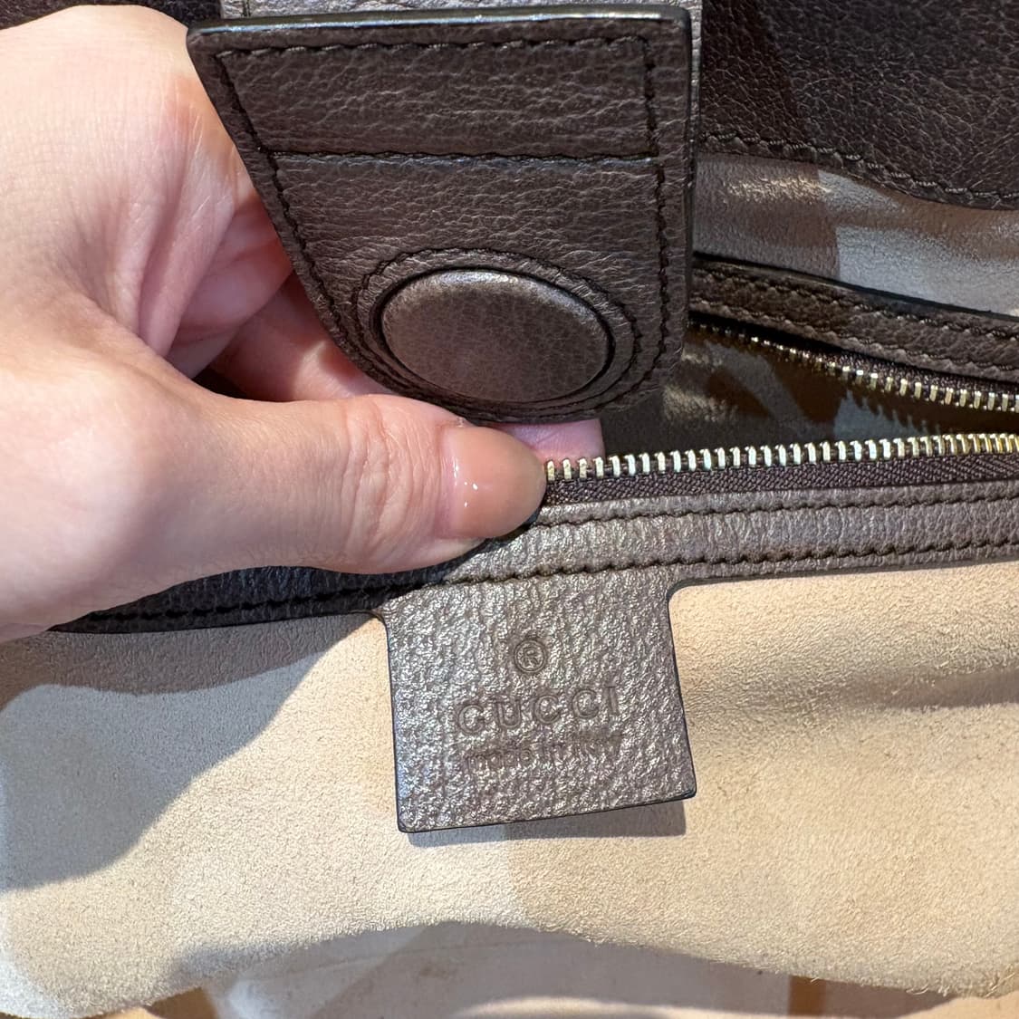 정품 구찌 GG 오디피아 쇼퍼백 미디움 상품이미지8