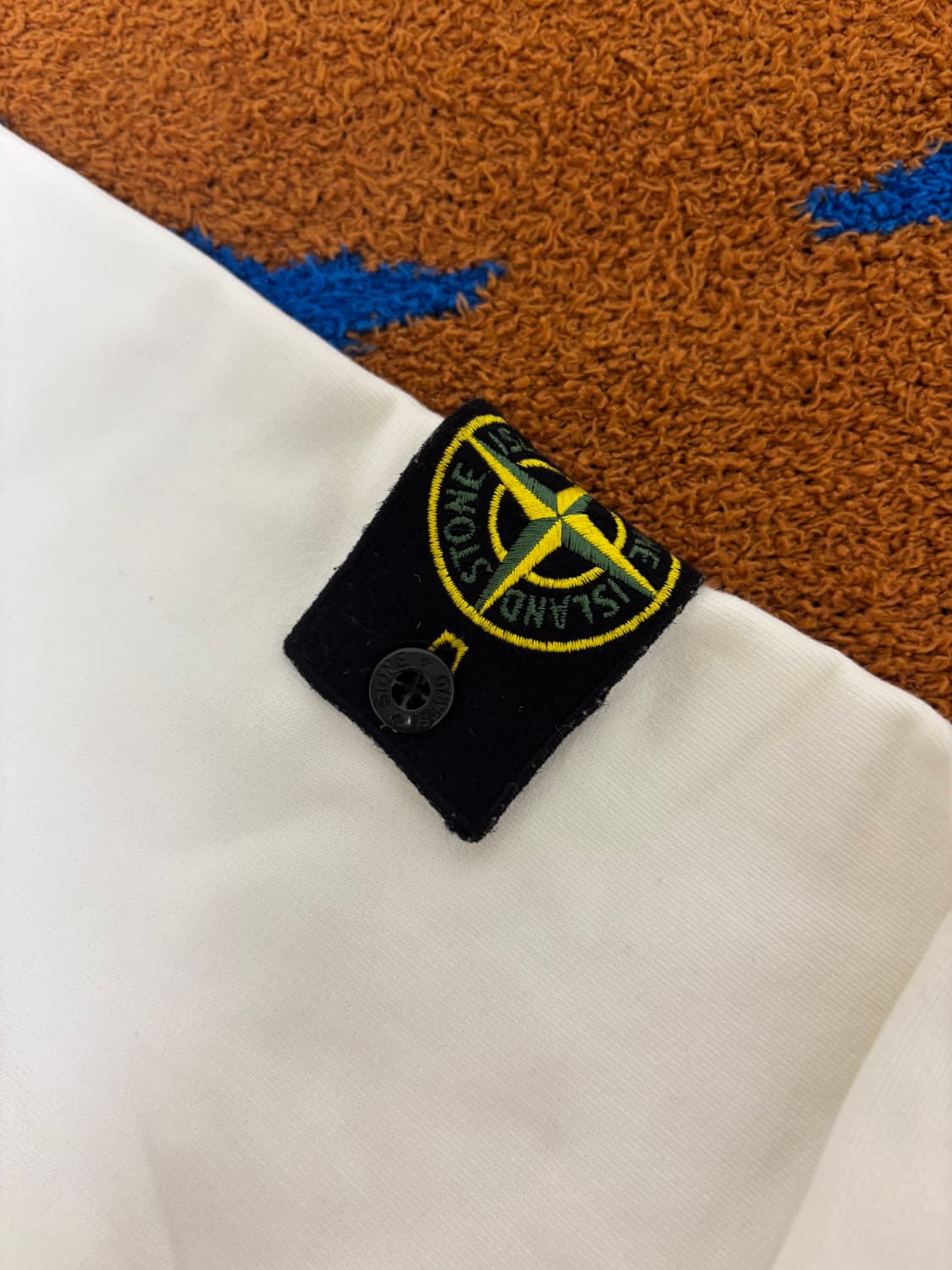 스톤아일랜드 화이트 나일론포켓 스웻셔츠 맨투맨 상품이미지3