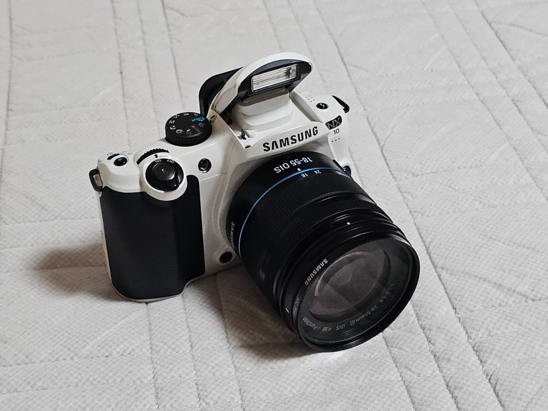 DSLR 감성, 삼성 NX10 미러리스 카메라 상품이미지9