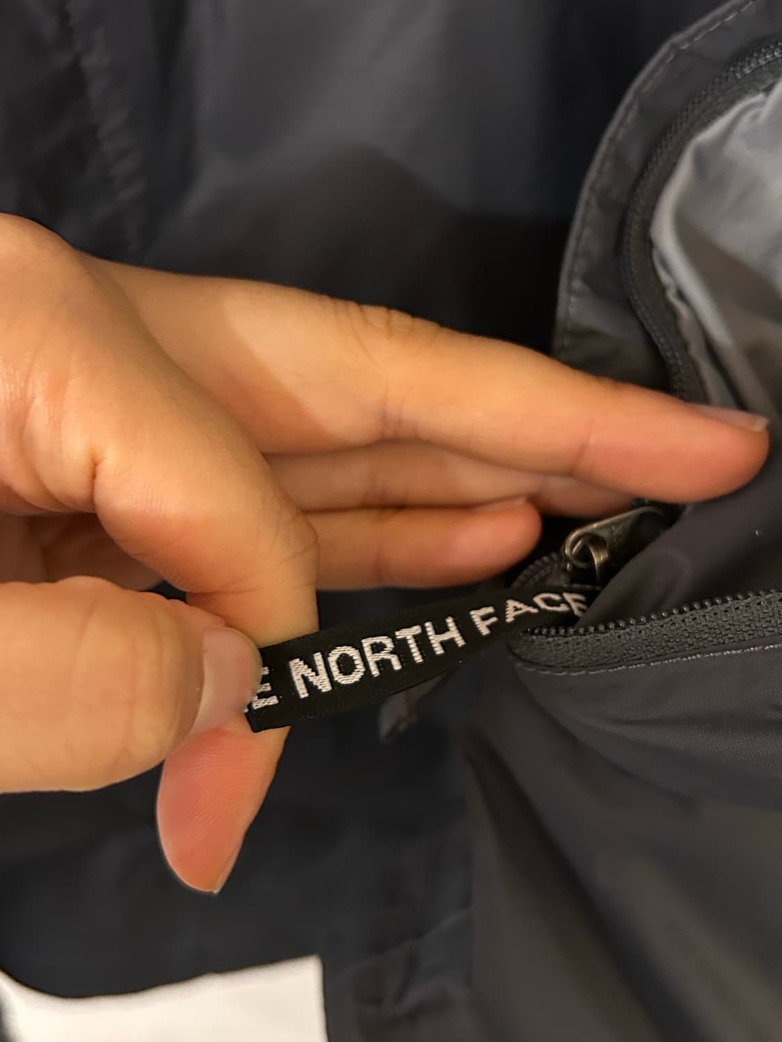 노스페이스 바람막이 S (실측 100-105) 상품이미지4