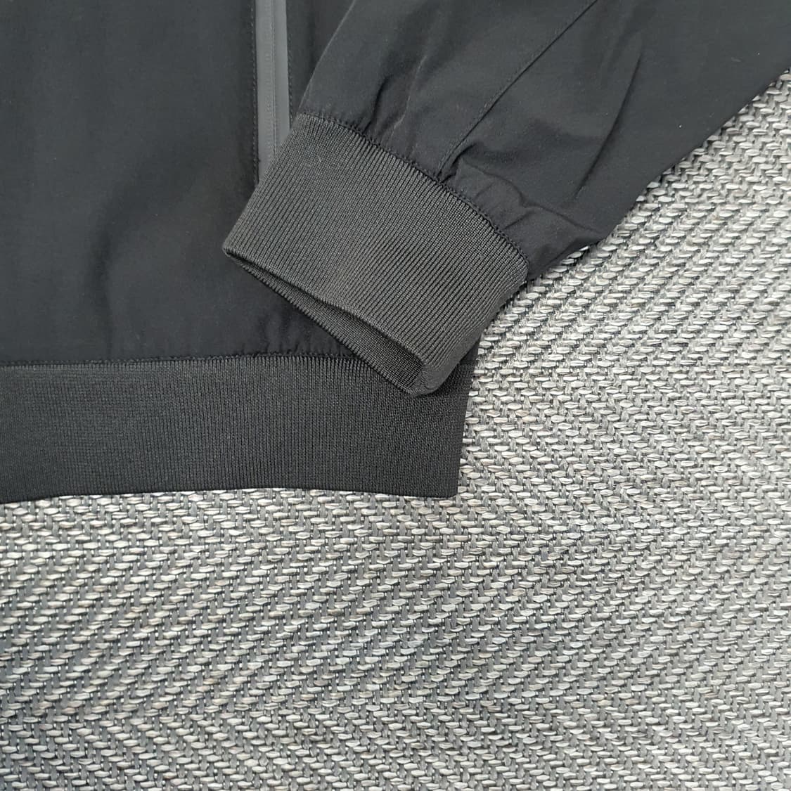 자라 나일론 바람막이 자켓 남자110 상품이미지4