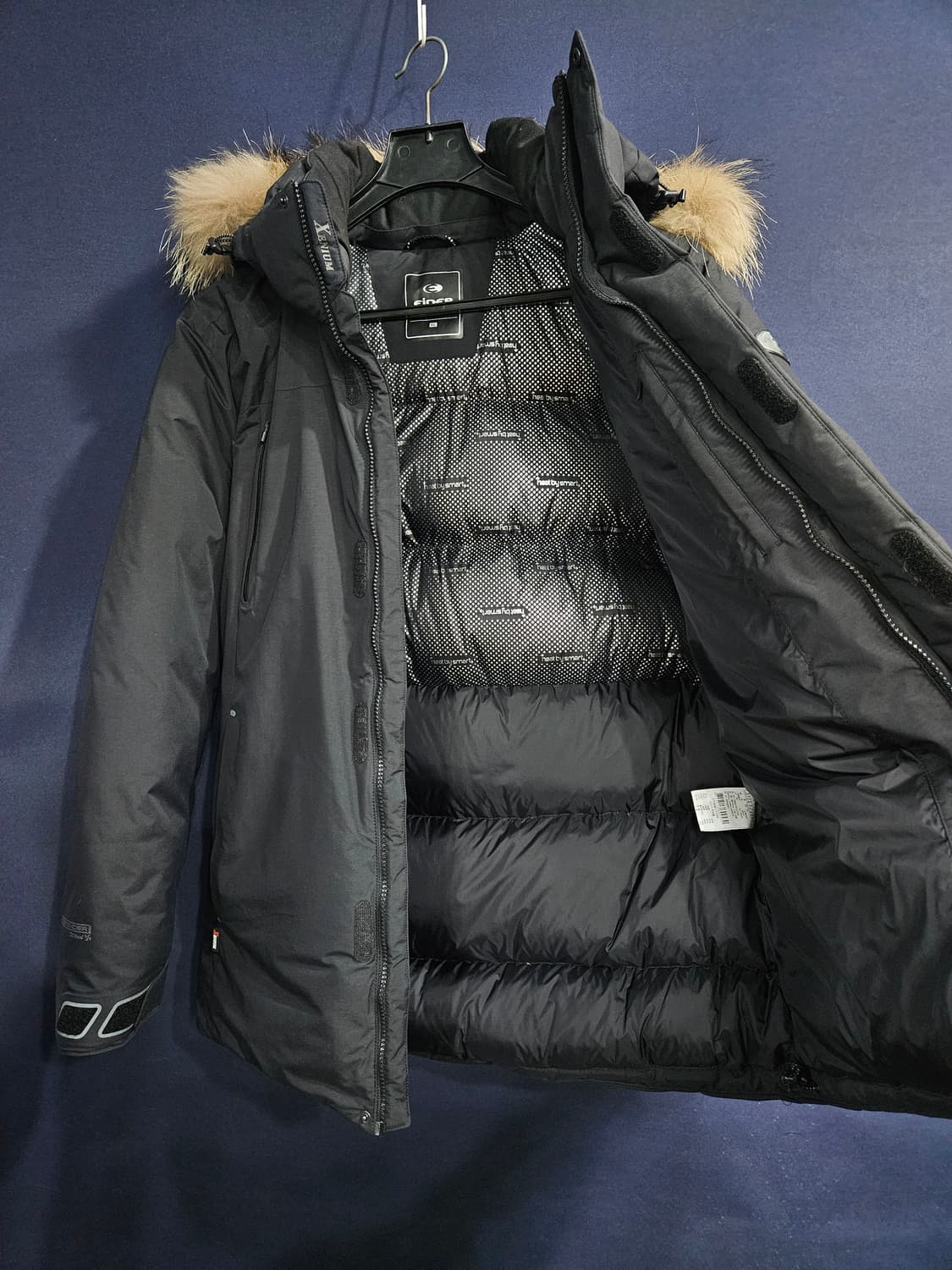 아이더 디펜더 700필 차콜컬러 남성 105 구스다운 패딩  상품이미지8