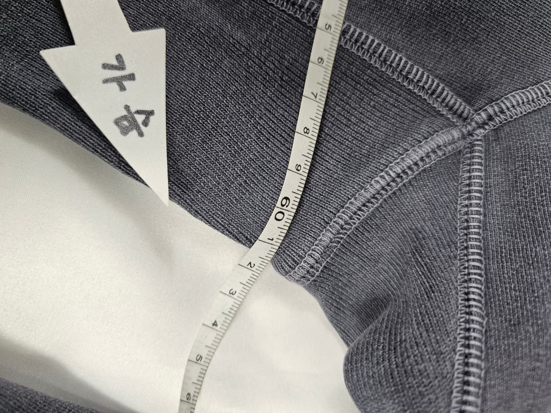 메르츠비슈바넨스웻셔츠 상품이미지3