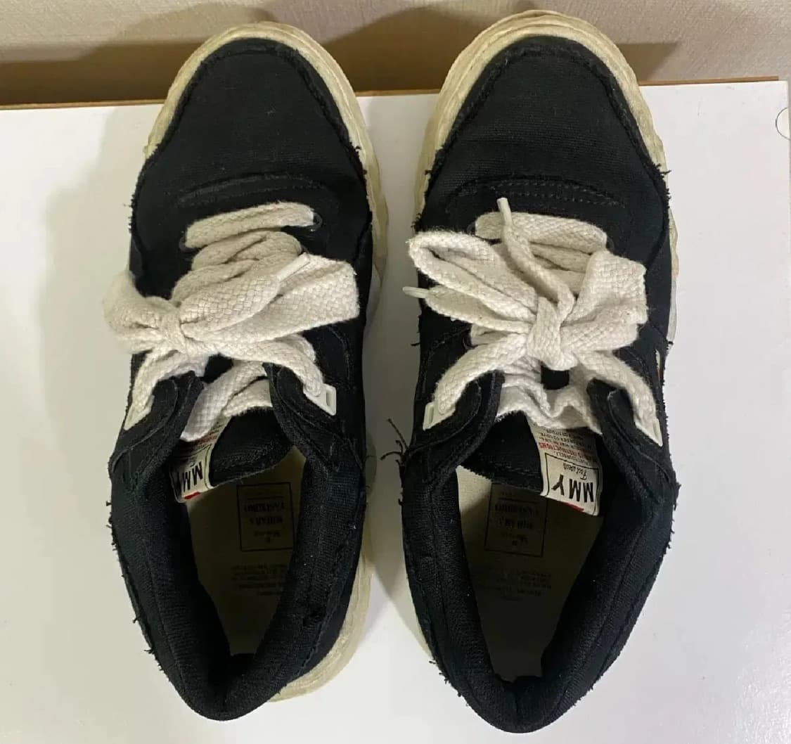 [미하라야스히로/파커] 42사이즈 블랙 스니커즈 상품이미지3