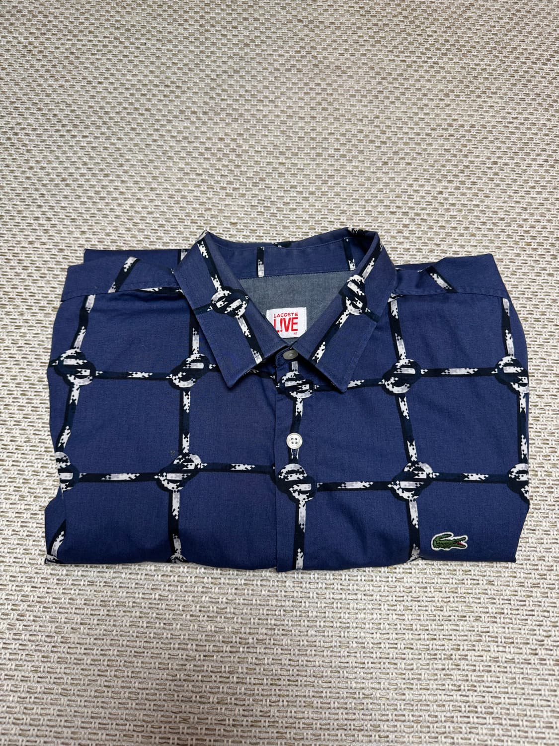 라코스테 라이브 AOP 셔츠 41사이즈 상품이미지1