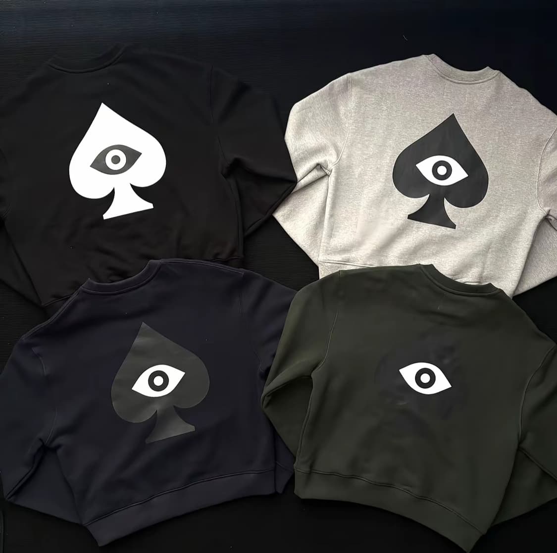 임채윤 맨투맨 네이비 상품이미지2