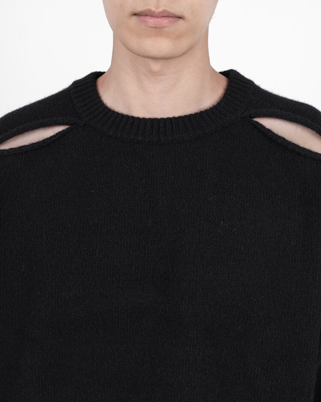 월스와일무브먼트 숄더 슬릿 니트 블랙 (1) 상품이미지3