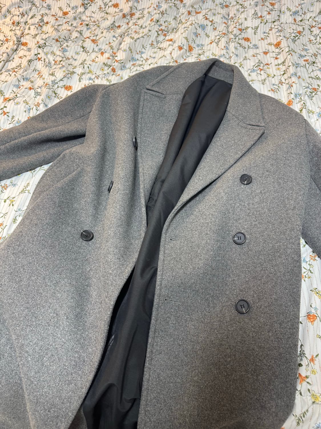 보세 그레이 더블코트 L사이즈판매합니다. 상품이미지1