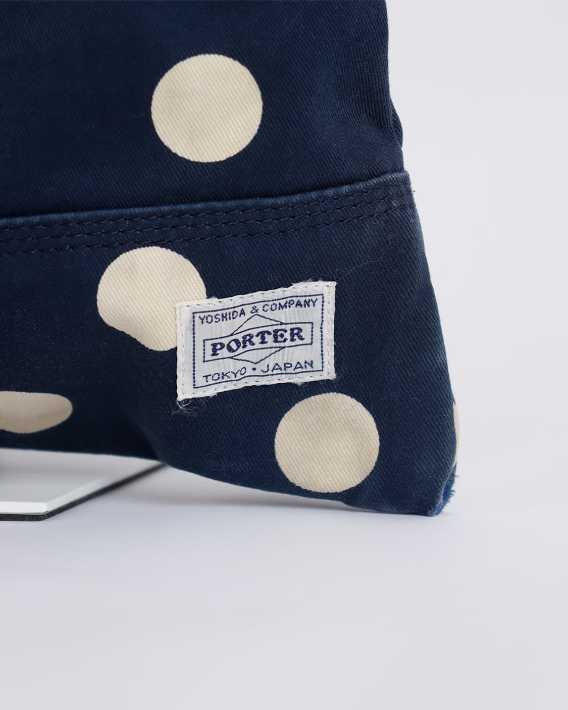 [HEADPORTER] 네이비 도트 패턴 데일리 토트백 상품이미지5