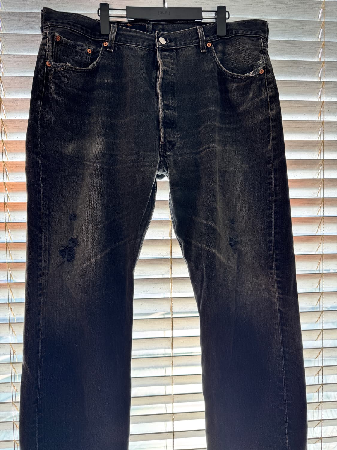 [40] 00년 9월 생산 리바이스 501-0660 블랙진  상품이미지1