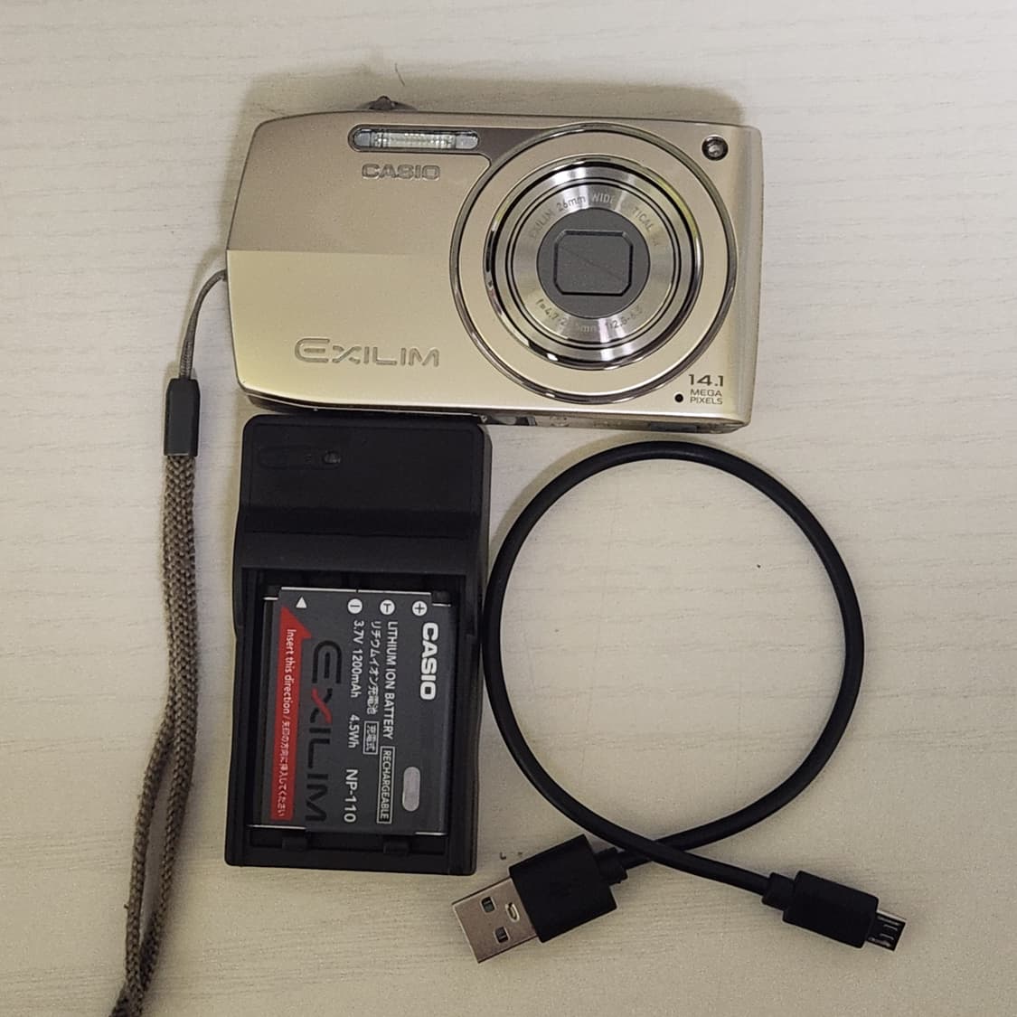 카시오 casio exilim z2300 디카 디지털 카메라 판매 상품이미지1
