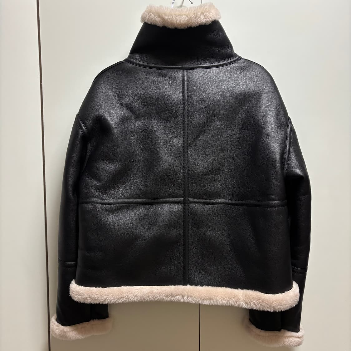 금강모피 양털 하이넥 무스탕 자켓 상품이미지4