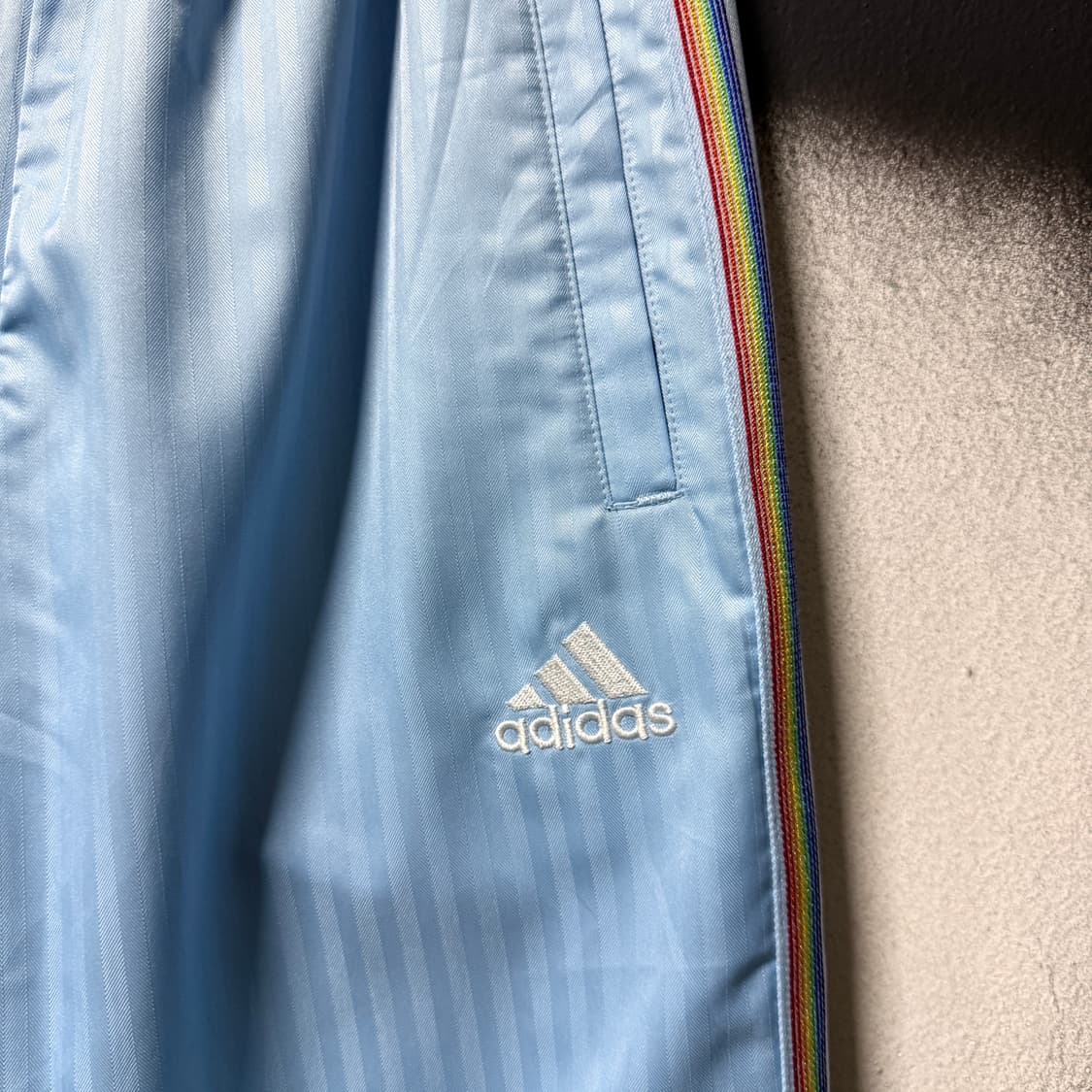 레어 아디다스 올드스쿨 3선 배색 소라색 바람막이 셋업 상품이미지8