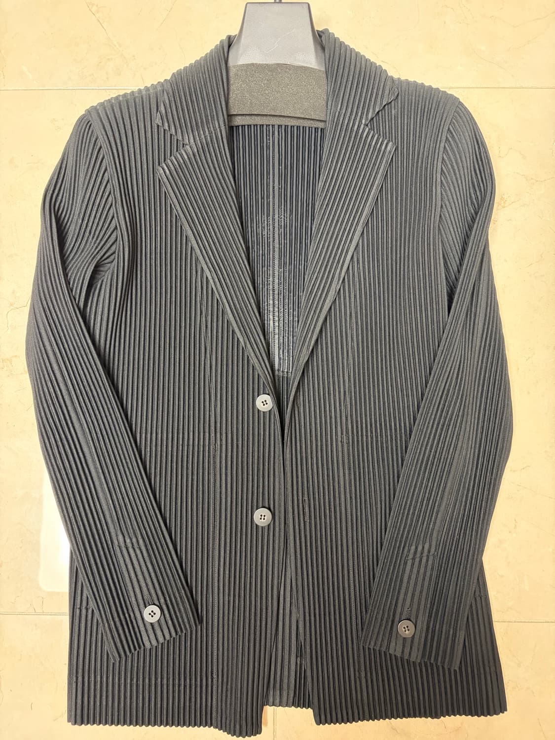 옴므플리세 자켓 블랙 2사이즈 상품이미지2