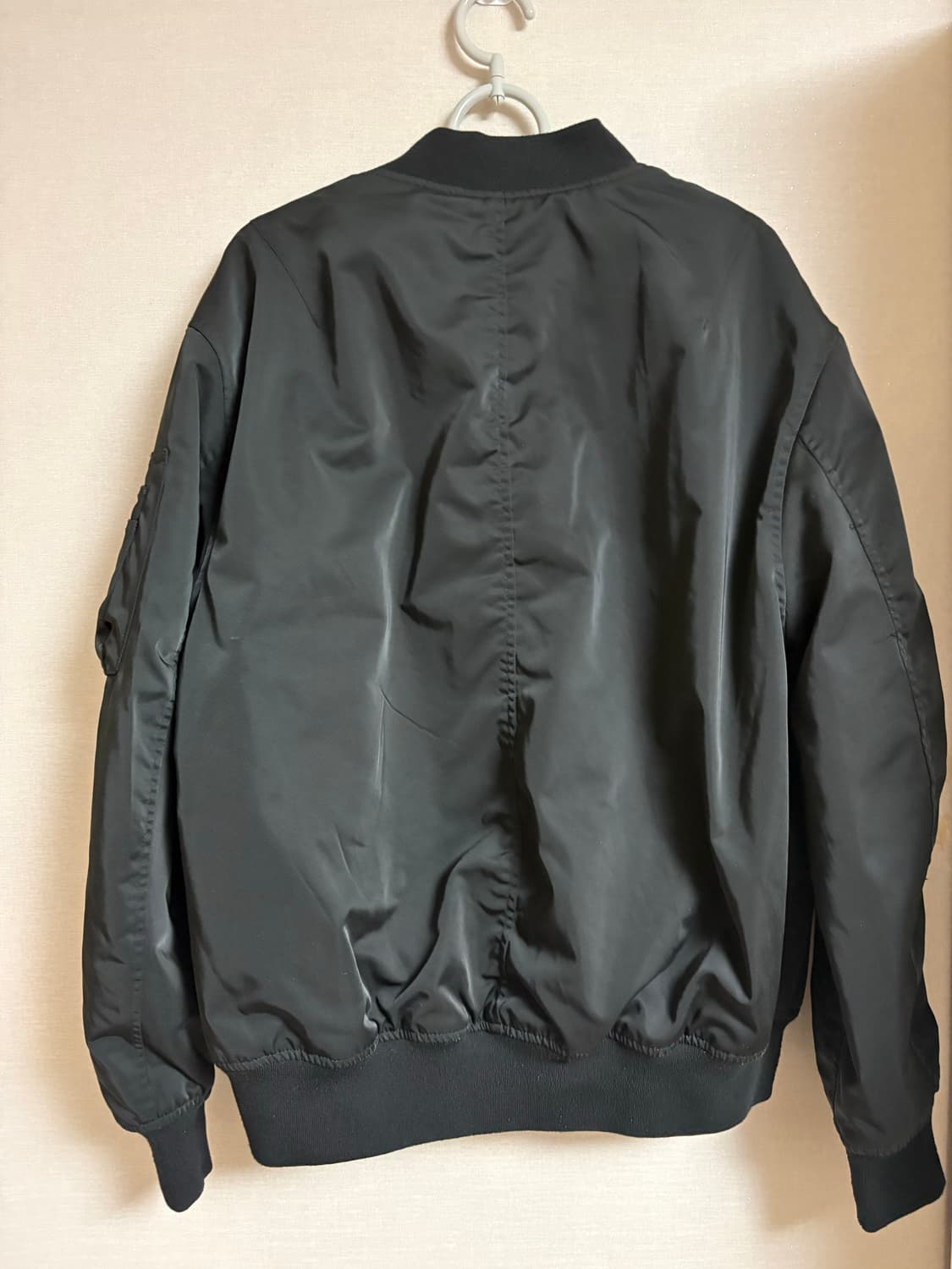 지오다노 블랙 MA-1 항공점퍼 M 상품이미지2