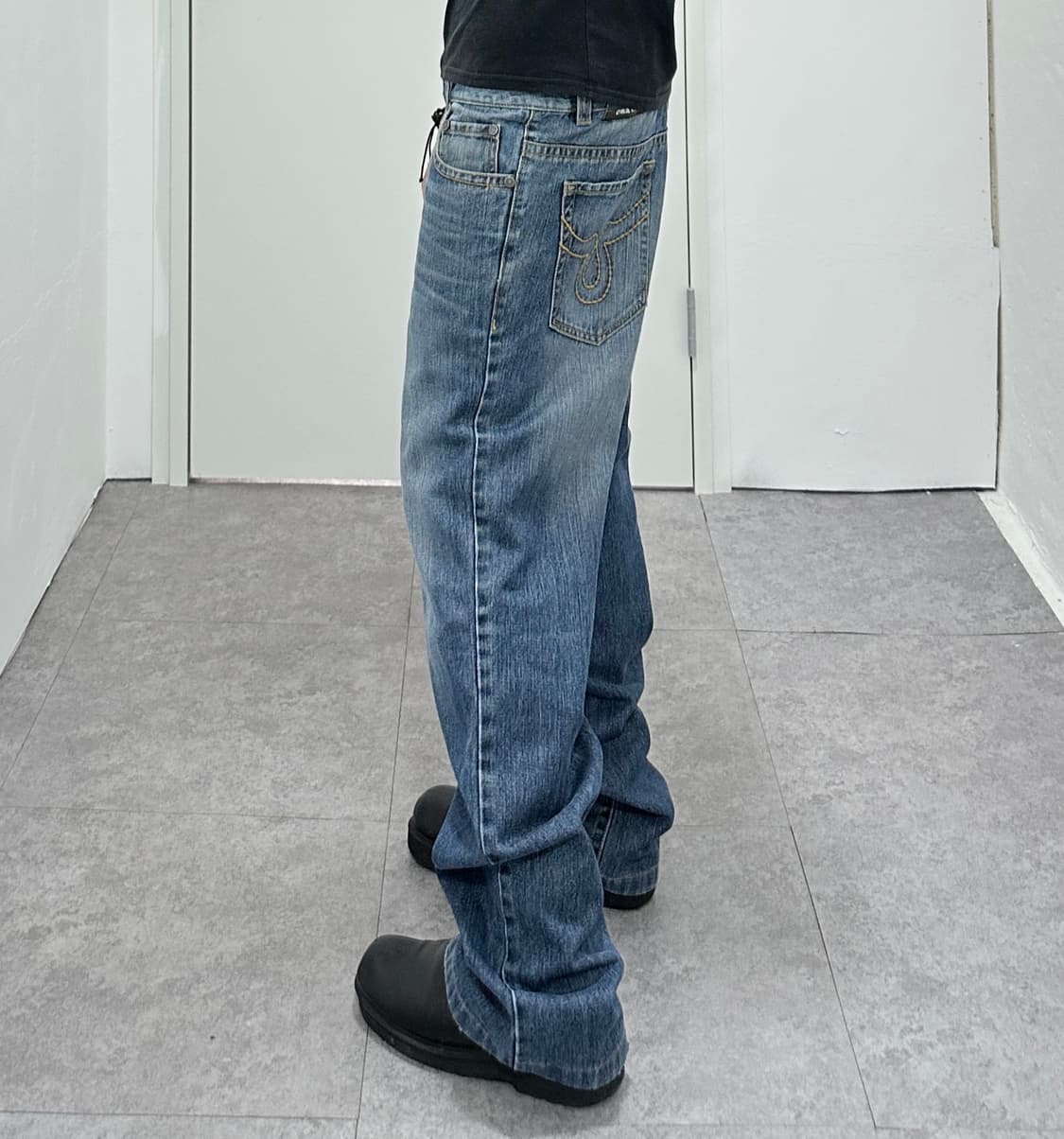 Vintage pocket embroidery jeans 상품이미지2