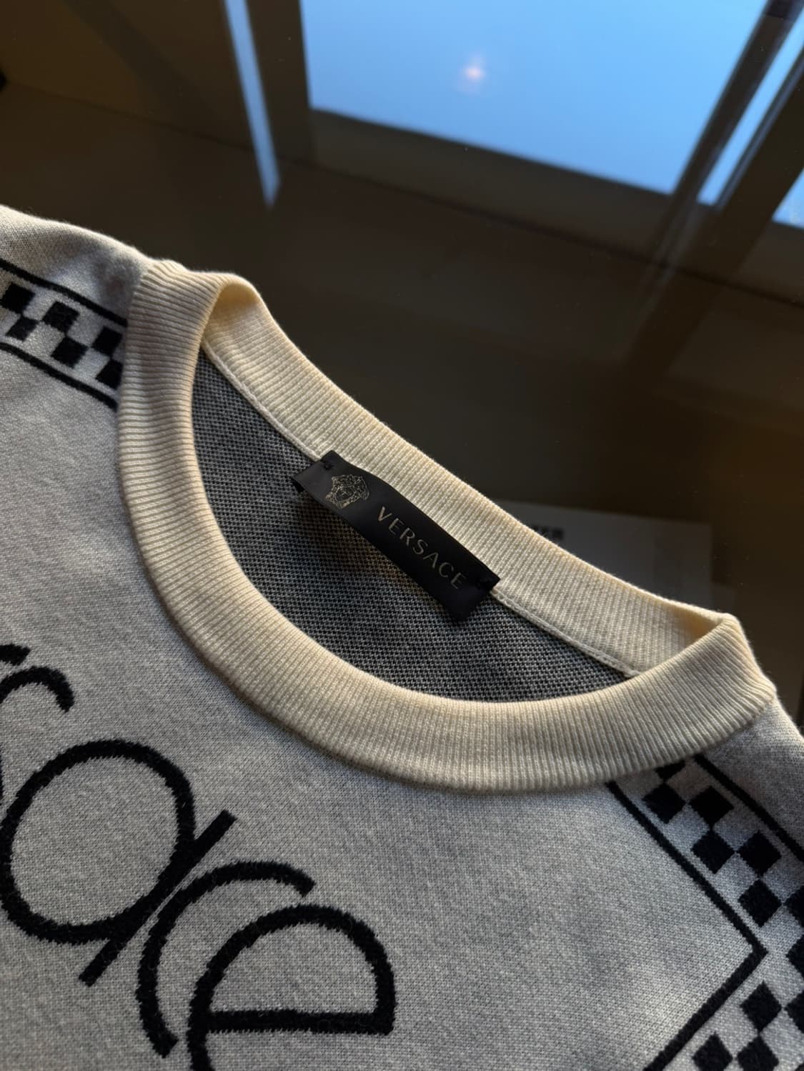베르사체 그래픽 니트 105~110 상품이미지7