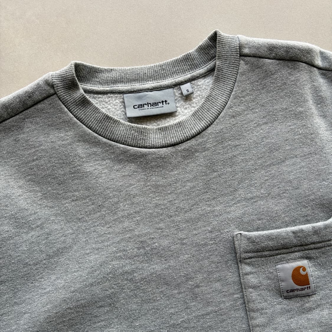 [S]칼하트 WIP 포켓 그레이 기모 맨투맨 상품이미지7