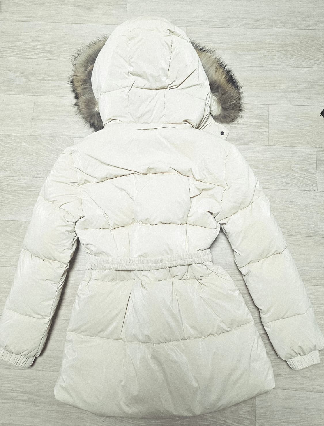 몽끌레어  크림색  다운 코트 12Y (44) 정품 상품이미지2