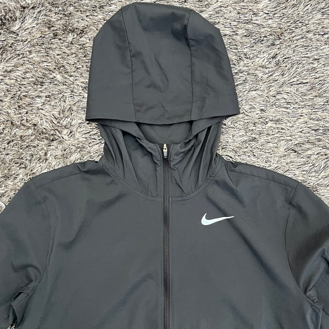 나이키 여성 임파서블리 라이트 후드 바람막이 자켓 (S) 상품이미지2