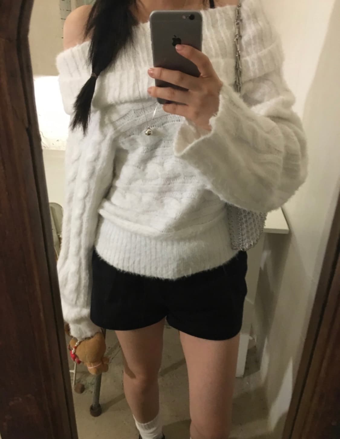 아워캐비넷 popo loose knit 팝니다. 상품이미지2