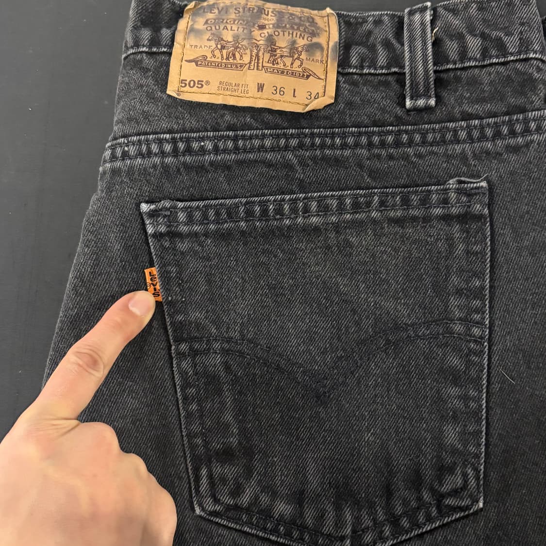 90s USA🇺🇸 리바이스 505 오렌지 탭 블랙 흑청 상품이미지5