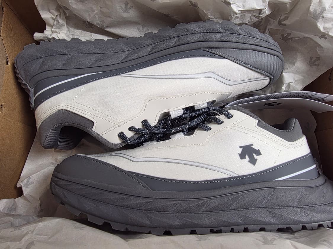 데상트 트레이닝 운동화 240 상품이미지1