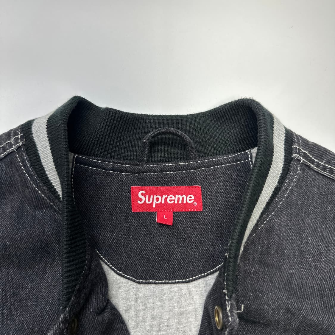 SUPREME Denim Varsity 슈프림 데님 바시티 자켓 상품이미지3