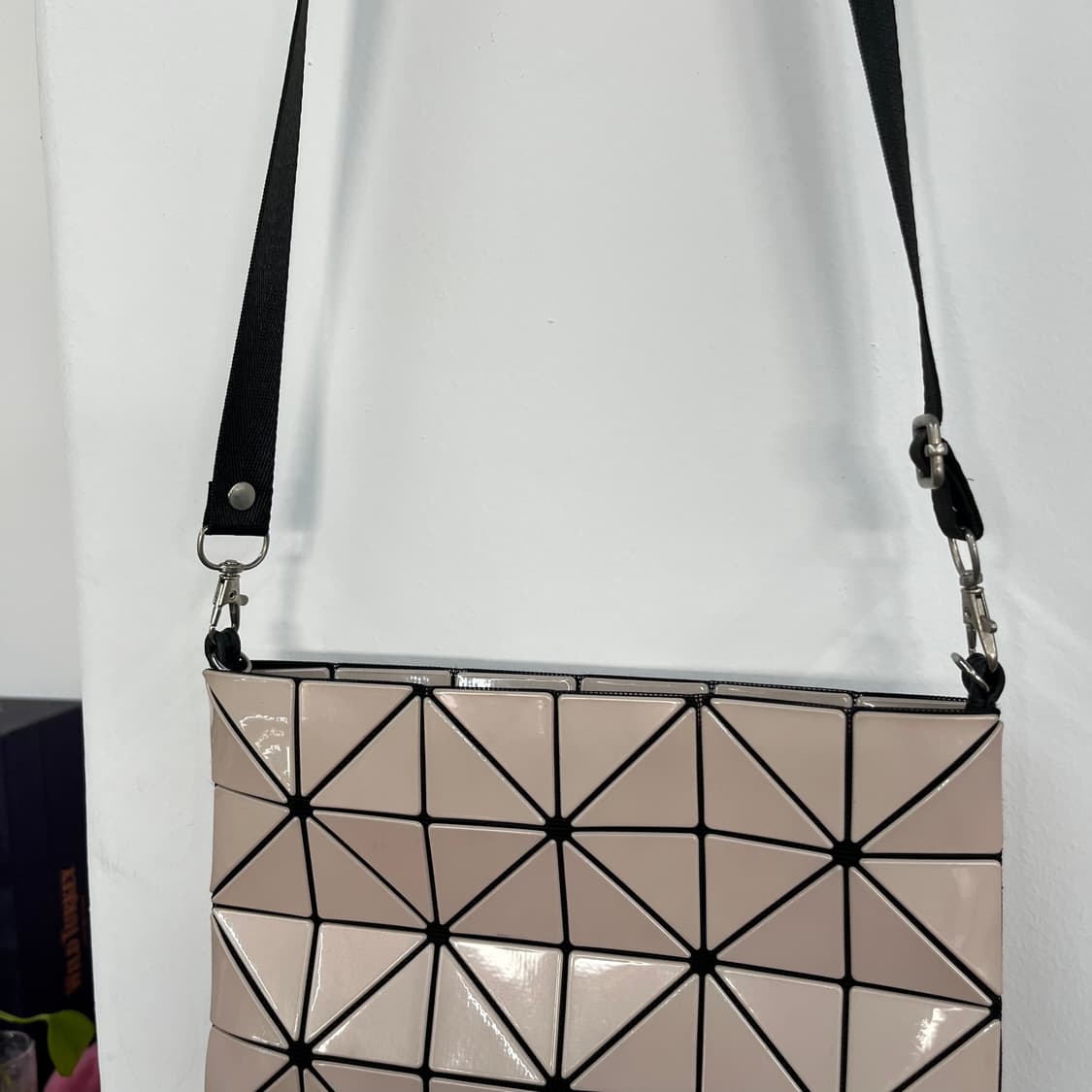 이세이미야케 바오바오 루센트 크로스백 OS 상품이미지2