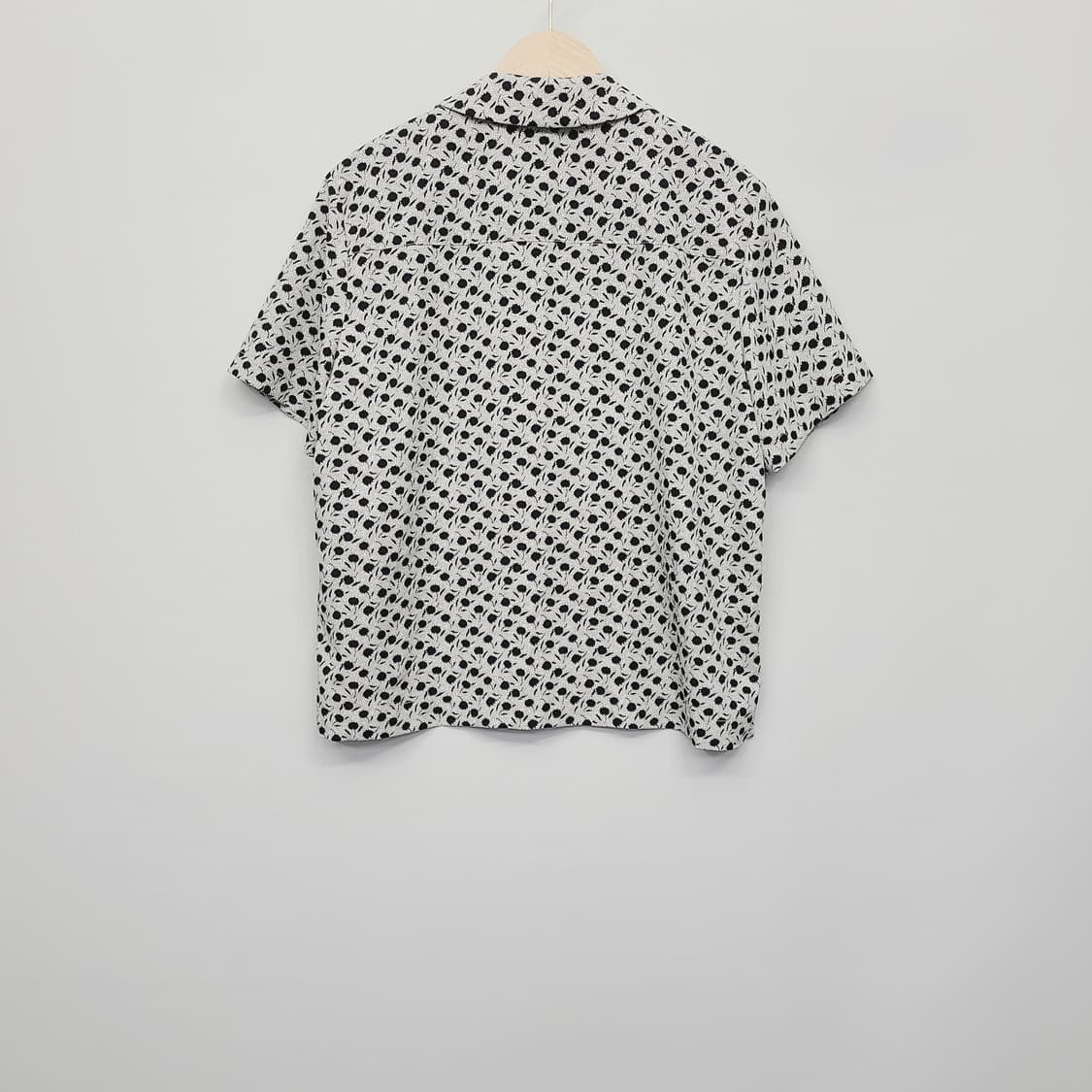 DEBB(뎁) 앤디앤뎁 플라워 프린트 프릴 포켓 셔츠 블라우스 (S) 상품이미지5