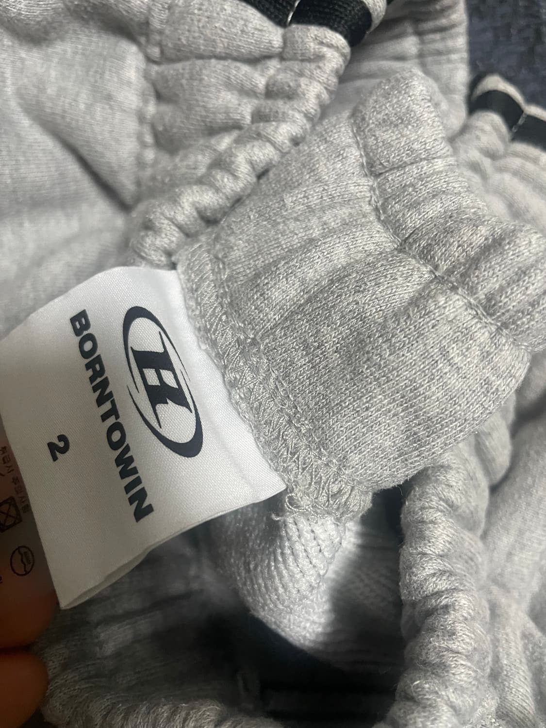 [2]본투윈 트랙라인 반바지 판매합니다 상품이미지2