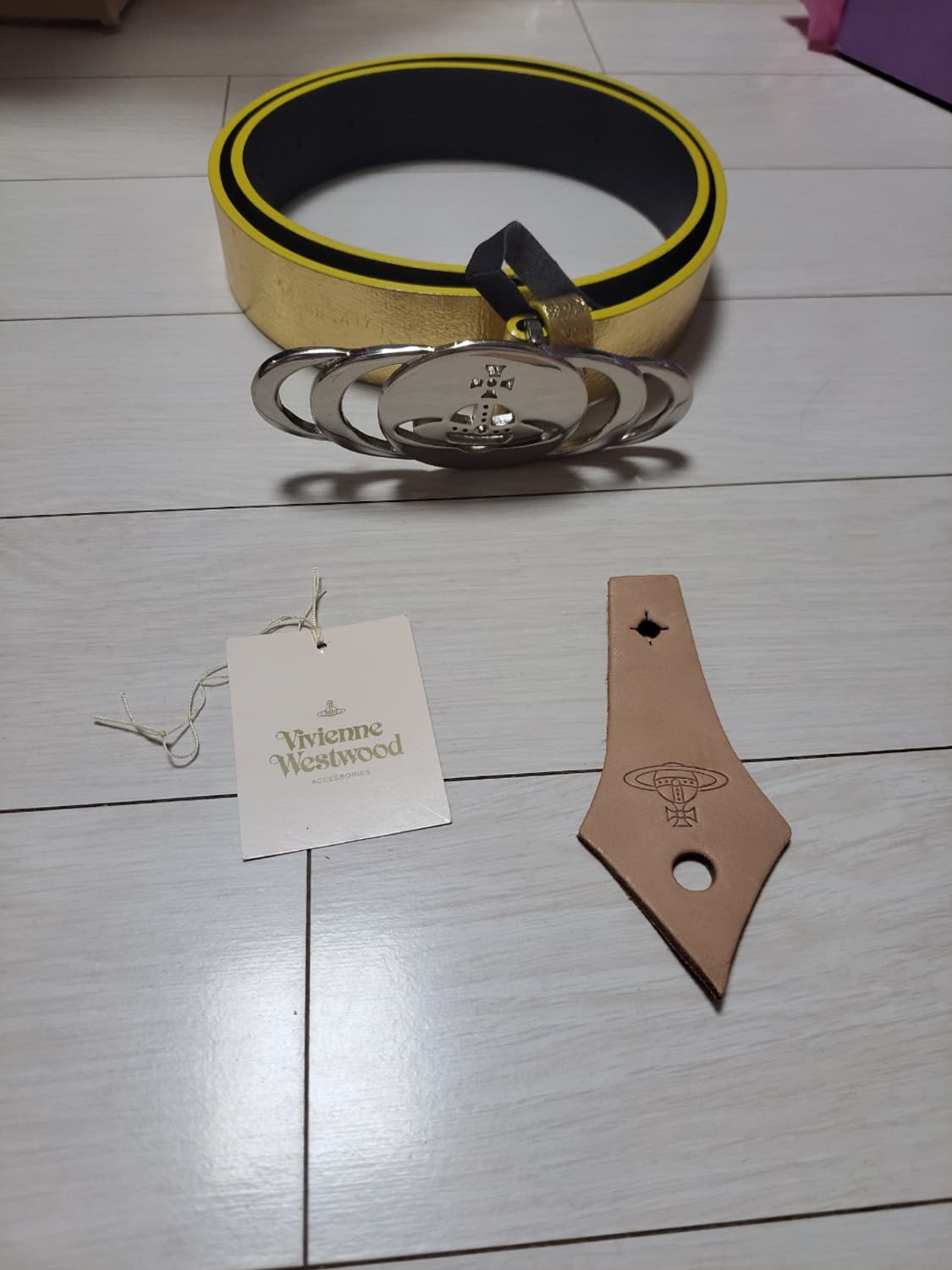 정품)급처새상품!비비안웨스트우드 일본직수입고급소가죽벨트 허리띠양산형지뢰계 상품이미지1