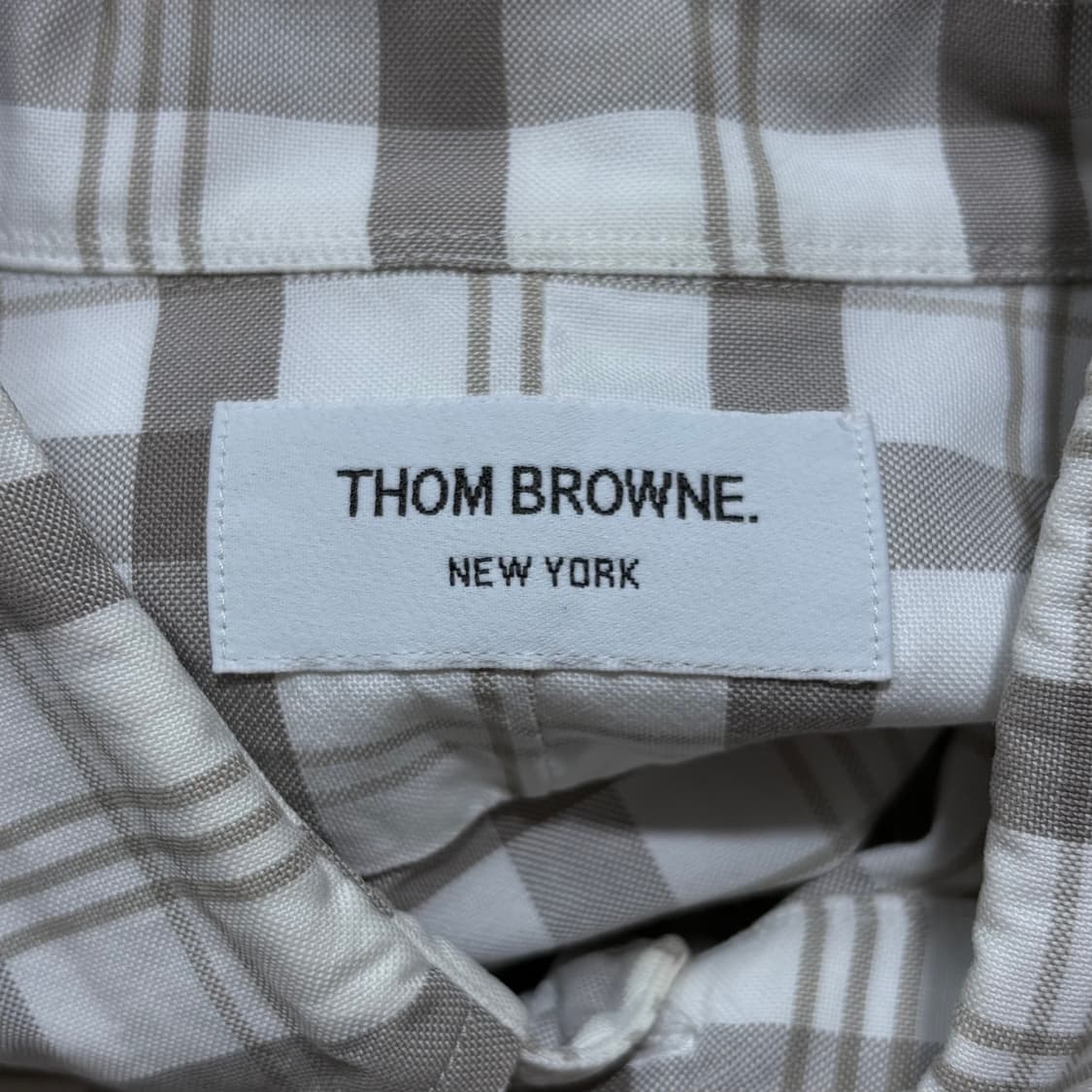 Thom Browne 톰 브라운 히든 삼선 체크 셔츠 상품이미지4