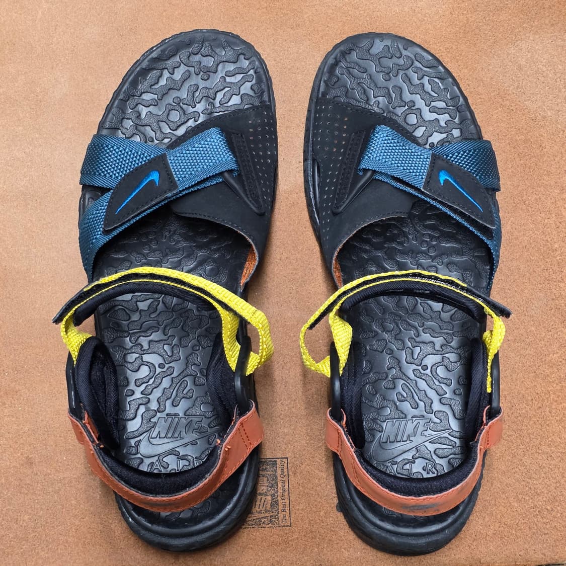 NIKE ACG 에어 데슈츠 샌들 상품이미지2