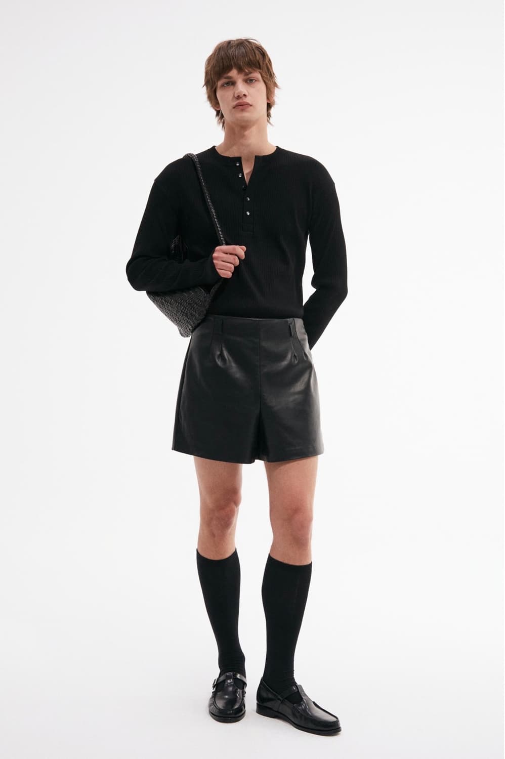 타일레 헨리넥 니트 블랙 3 상품이미지2