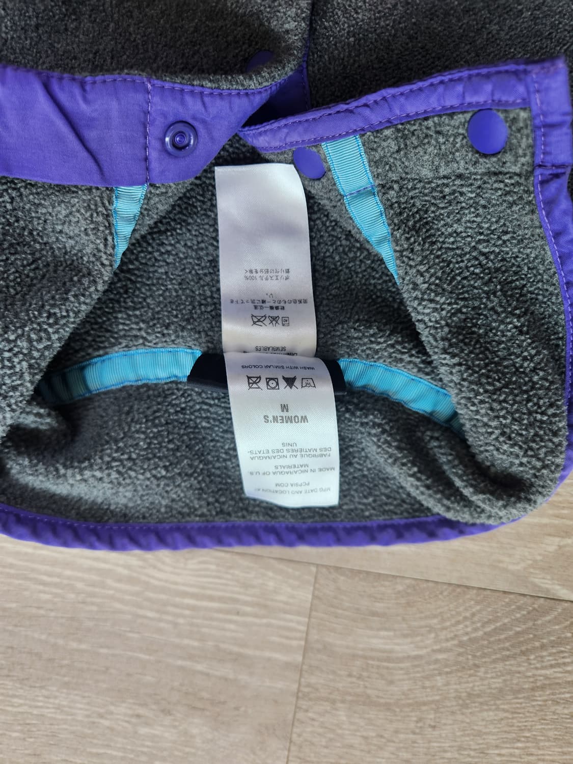 파타고니아 신칠라 풀오버 팝니다 상품이미지4