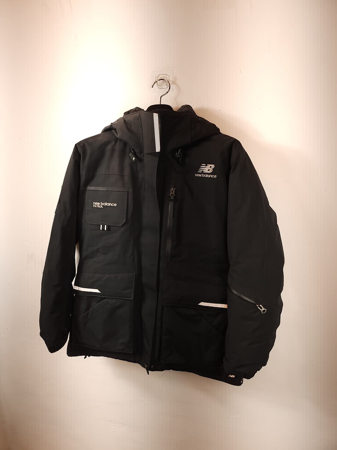 뉴발란스 패트롤 구스다운후드패딩 블랙 95 M 상품이미지3