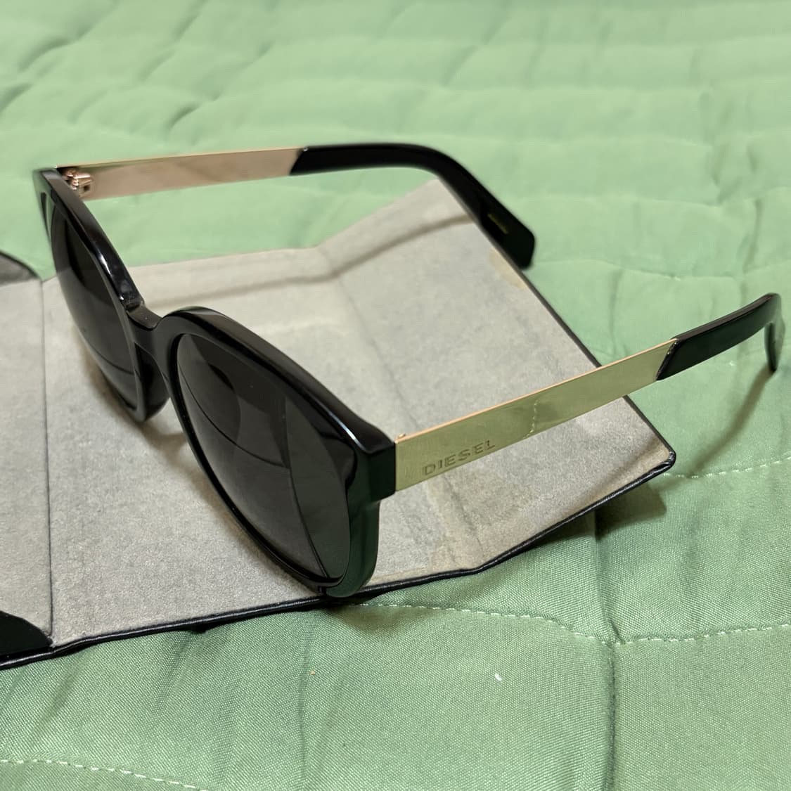 디젤 빈티지 선글라스 실착2회 상품이미지1