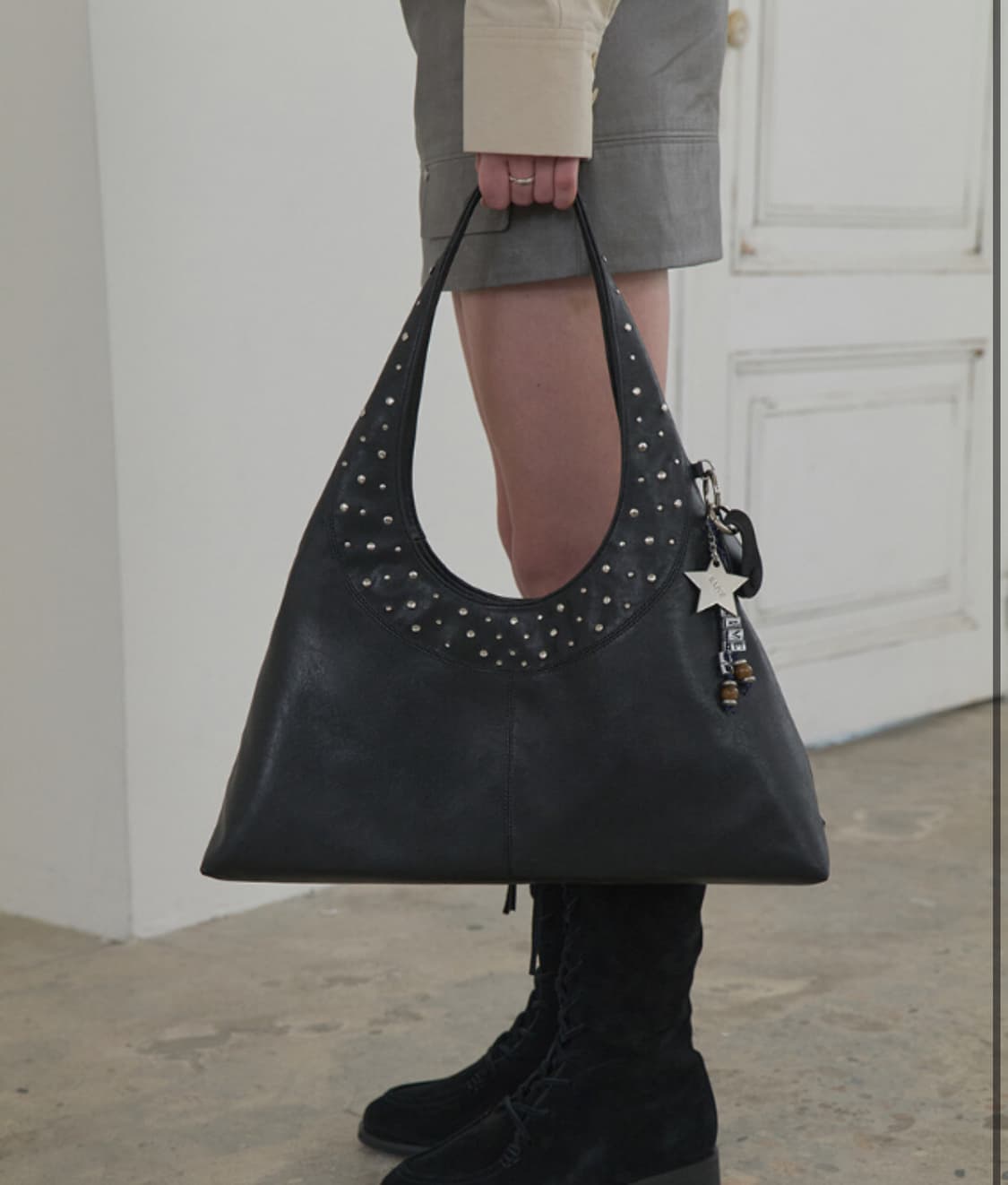 레이브 Giselle Large Shoulder in Black 상품이미지2