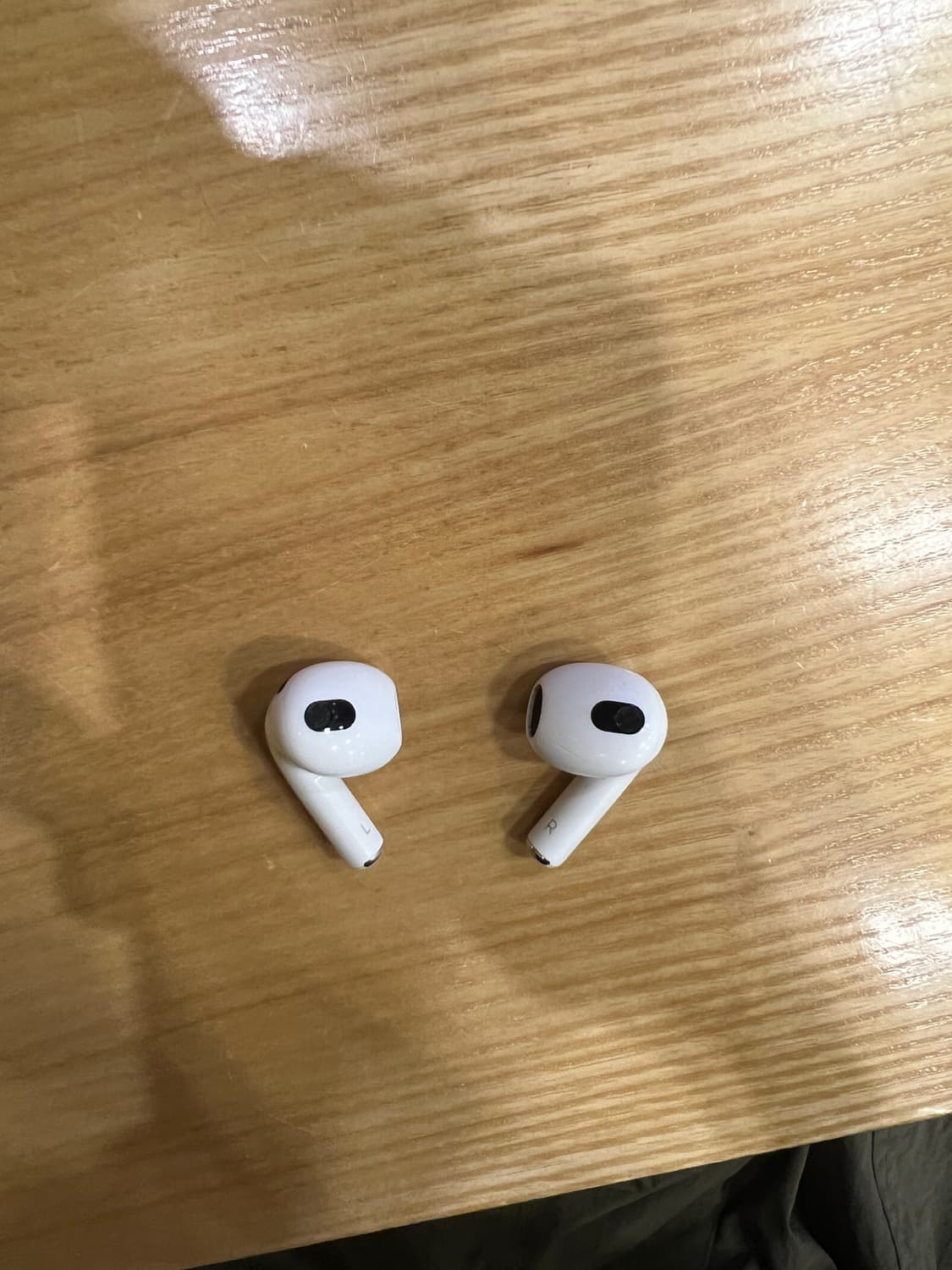 에어팟3세대 유닛 상품이미지1