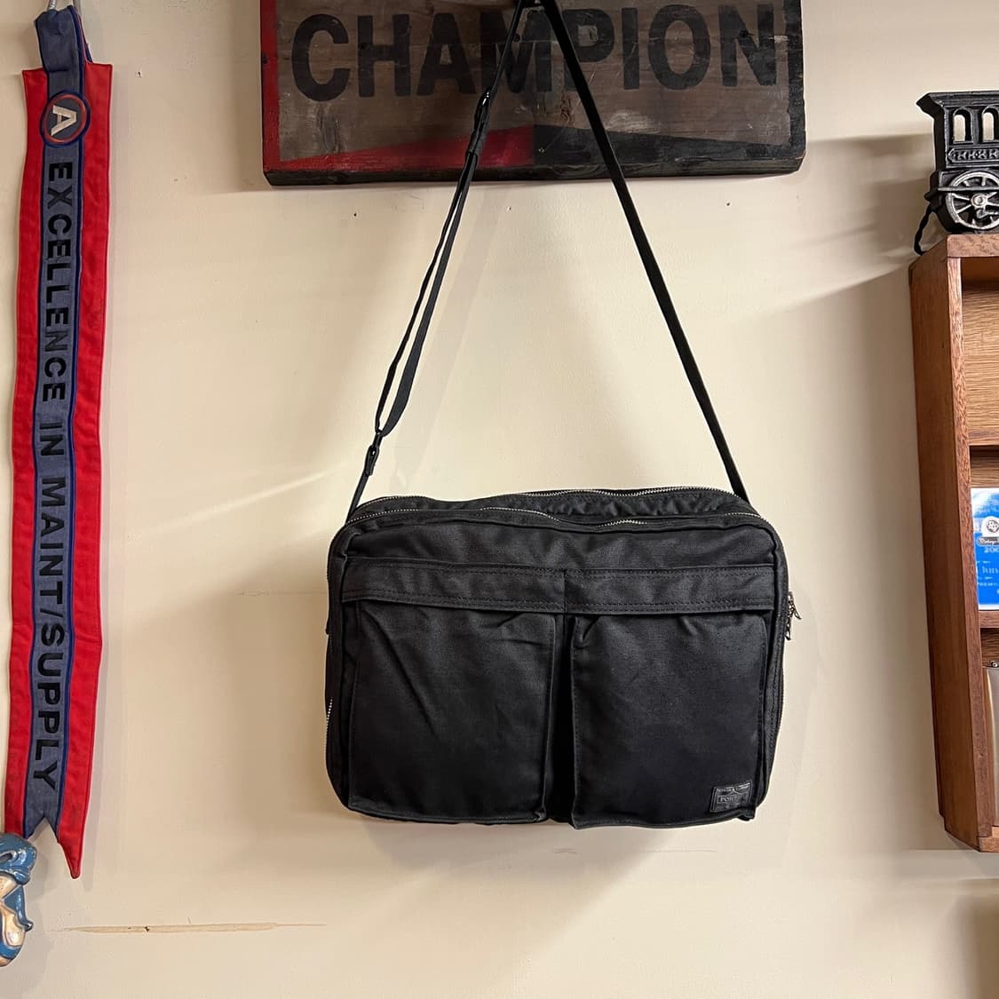 Porter Smoky Cross Bag charcoal 상품이미지1