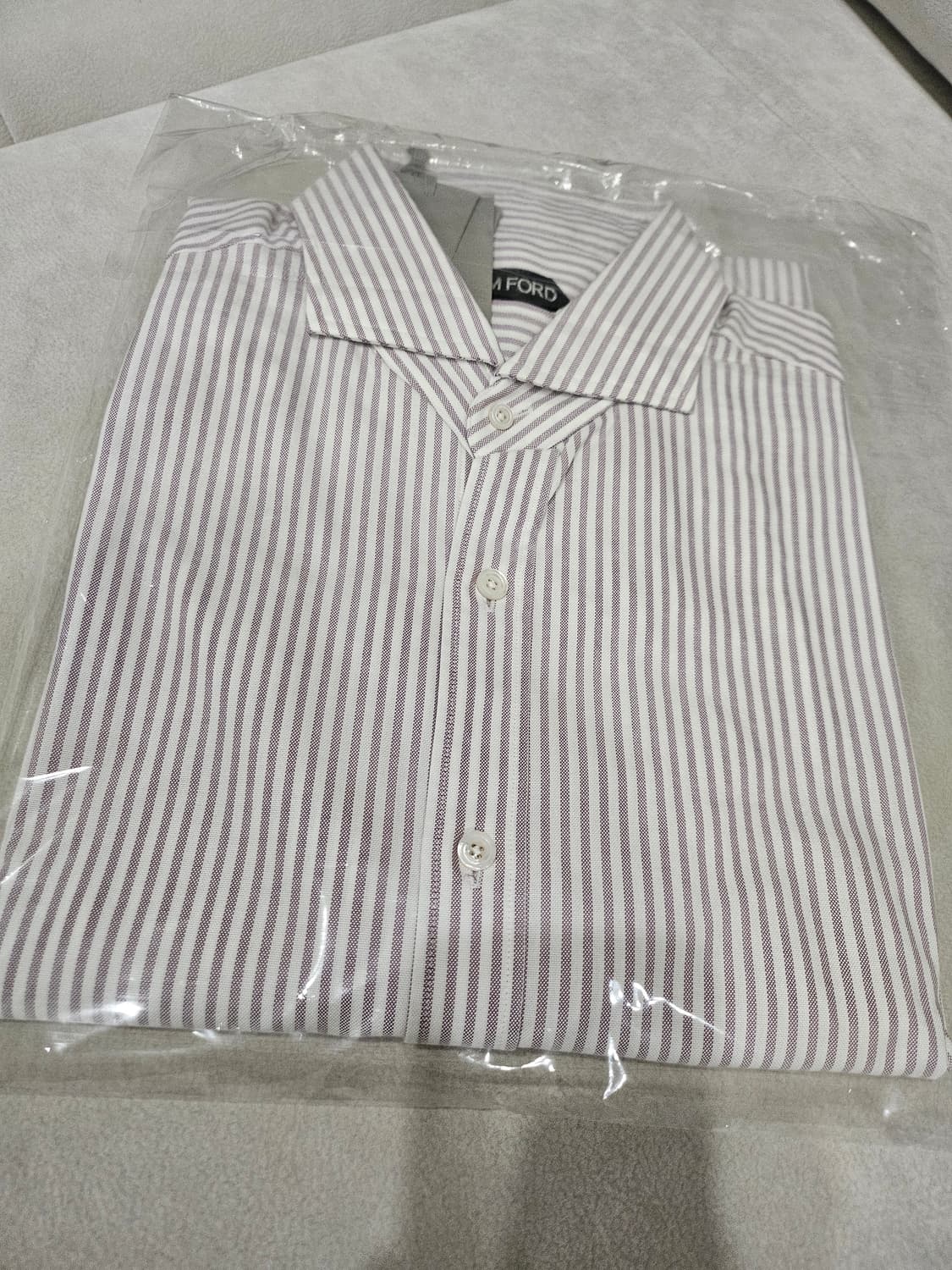 톰포드 스트라이프 셔츠 44 상품이미지10